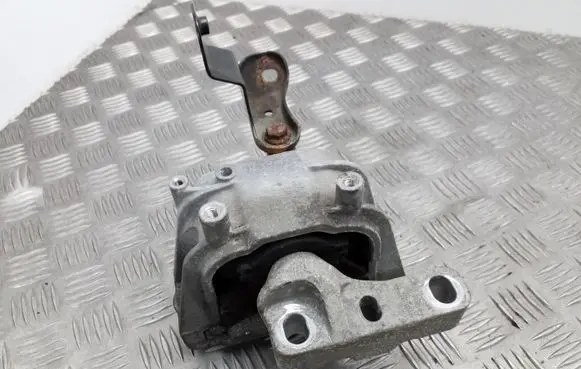 Volkswagen Golf Plus Engine mount bracket 1K0199262CN