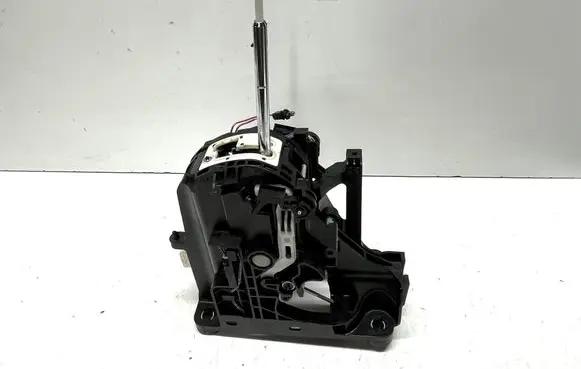 Nissan Qashqai Gear shifter/selector 