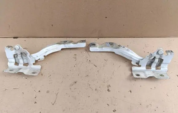 KIA Rio Engine bonnet/hood hinges