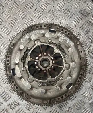 Volkswagen Golf V Clutch set kit 123042610