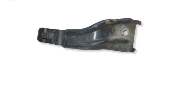 Subaru Legacy Radiator mount bracket 