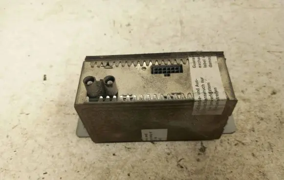 Toyota Avensis T250 Antenna control unit PZ445E933102