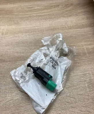 Peugeot 308 Brake pedal sensor switch 9665602380 453465