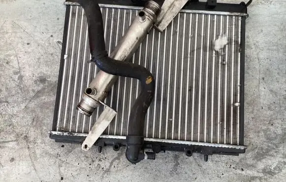 Peugeot 607 EGR valve cooler 9637969480 X986794