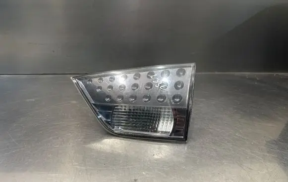 Mitsubishi Outlander Tailgate rear/tail lights 1146356R
