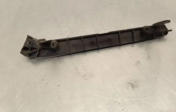 Opel Zafira C Front bumper mounting bracket 13300777 16443 341601492