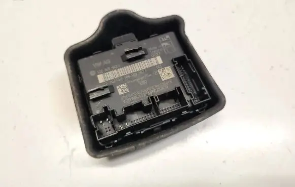 Audi Q3 F3 Door control unit/module 5Q0959592F
