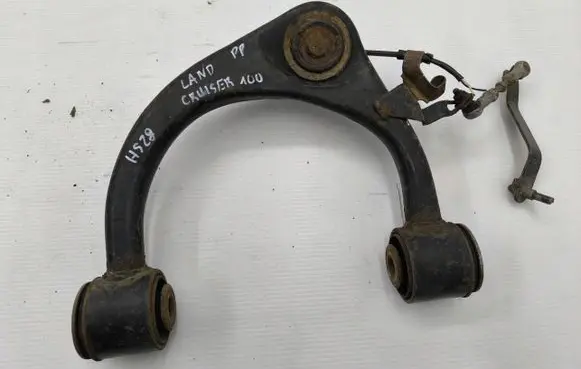 Toyota Land Cruiser (J200) Front control arm