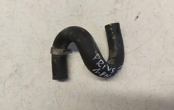 Toyota Prius (XW50) Engine coolant pipe/hose