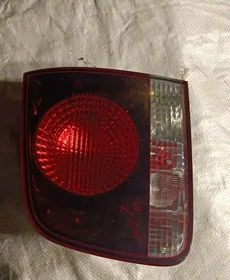 Tailgate rear/tail lights