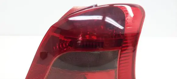 Toyota Yaris Rear/tail lights 815510D120