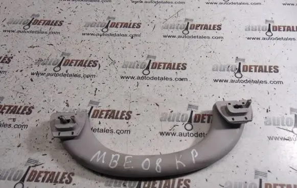 Mercedes-Benz E W211 Front interior roof grab handle A2118100051