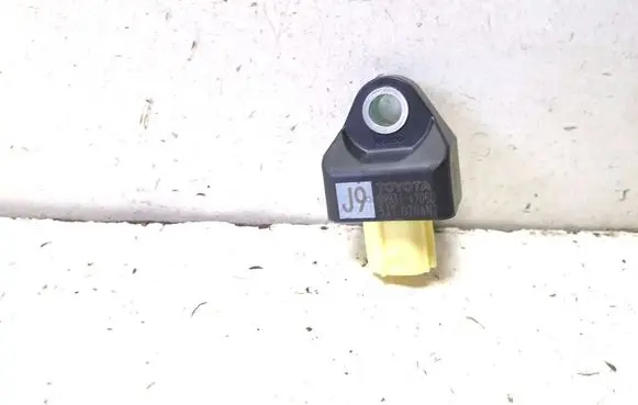 Lexus RX 450H Airbag deployment crash/impact sensor 8983147050