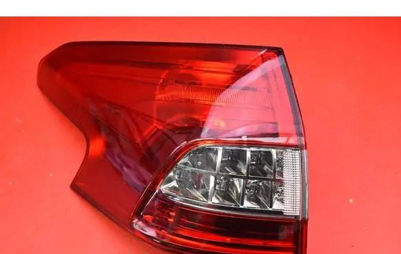 Citroen C5 Rear/tail lights X8X-13405-AX