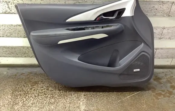 Front door card panel trim