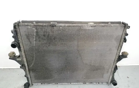 Audi Q7 4L Coolant radiator 7L6121253B