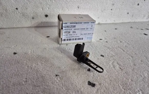 Citroen C3 Intake air temperature sensor 9664612580