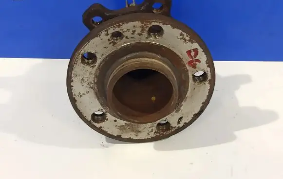 Volvo S80 Rear wheel hub 31329968 31277808