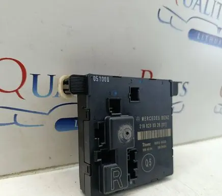 Mercedes-Benz CLS C219 Door control unit/module 2198200326