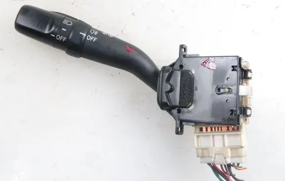 Suzuki Liana Wiper turn signal indicator stalk/switch 17A0896