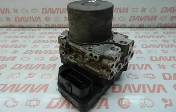Mazda 6 ABS Pump 133800-4450