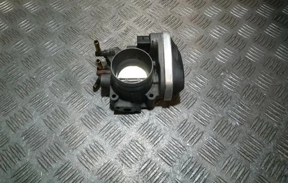 Volkswagen Golf IV Throttle valve A2C53042125 06A133062AB 05132