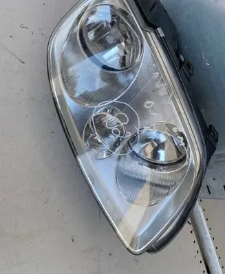Volkswagen Caddy Headlight/headlamp 084411172R