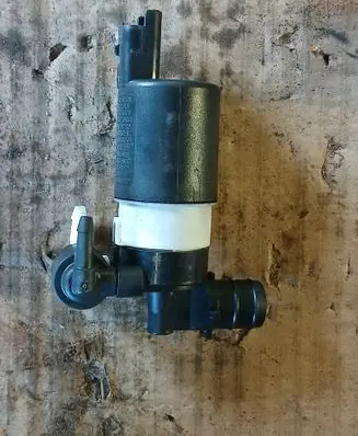 Renault Laguna III Windscreen/windshield washer pump 8200031805 289200001R 9632984980