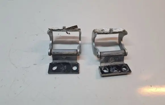 Citroen C8 Tailgate/trunk/boot hinge