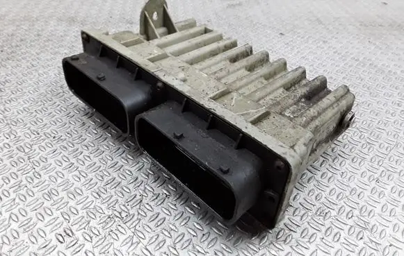 Opel Astra G Fan control module 09131731