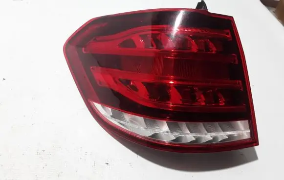 Mercedes-Benz E W212 Rear/tail lights A2129061703