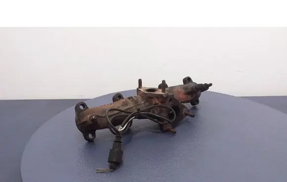 Audi A4 S4 B7 8E 8H Exhaust manifold 038253033H
