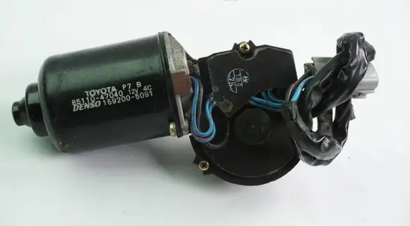Toyota Prius (XW30) Wiper motor 8511047040