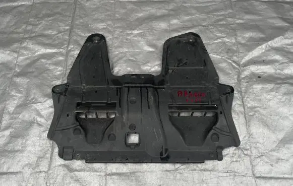 Fiat 500 Engine splash shield/under tray