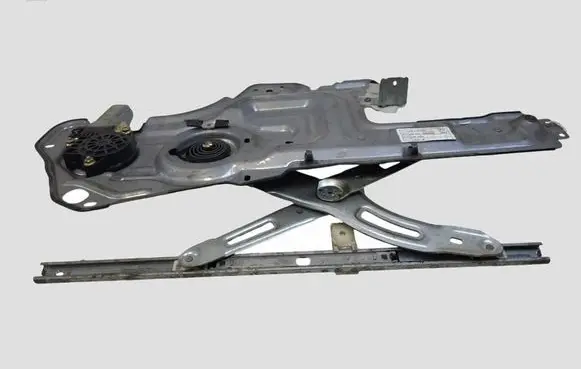 Hyundai Trajet Front door window regulator with motor 824803A000