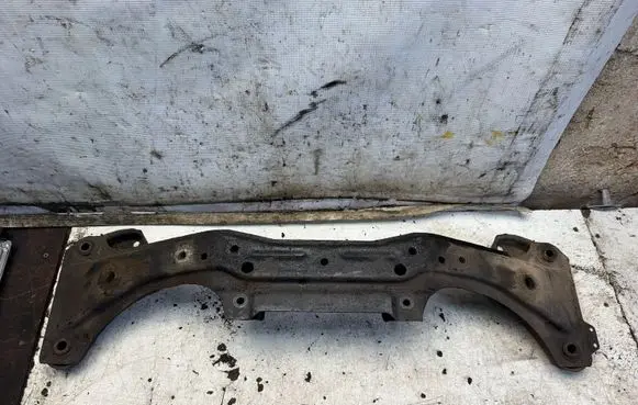 BMW 3 E46 Front subframe