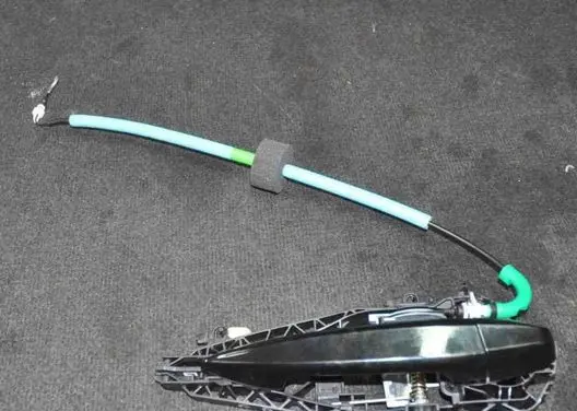 BMW X1 F48 F49 Rear door exterior handle 7401210