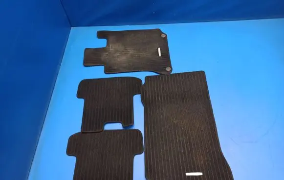 Mercedes-Benz E C207 W207 Car floor mat set A2076801748 A2076840903 A2076841003