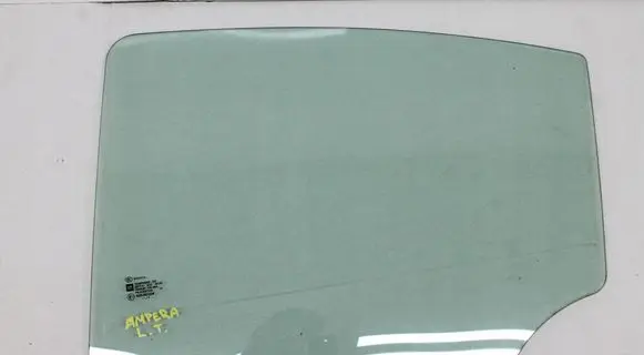 Opel Adam Sliding door window/glass 