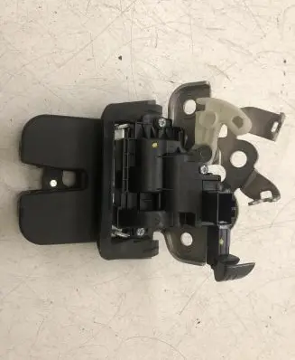 Audi Q5 SQ5 Tailgate/trunk/boot lock/catch/latch 8R0827505