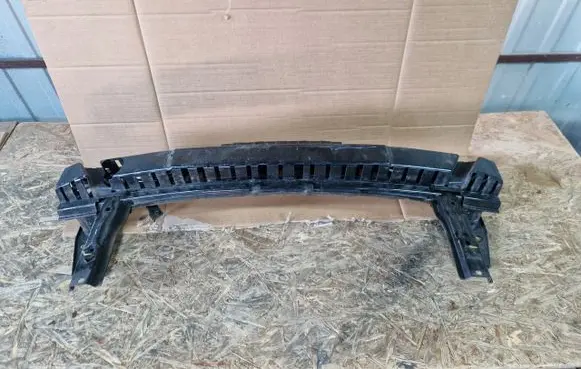 Hyundai i10 Front bumper cross member