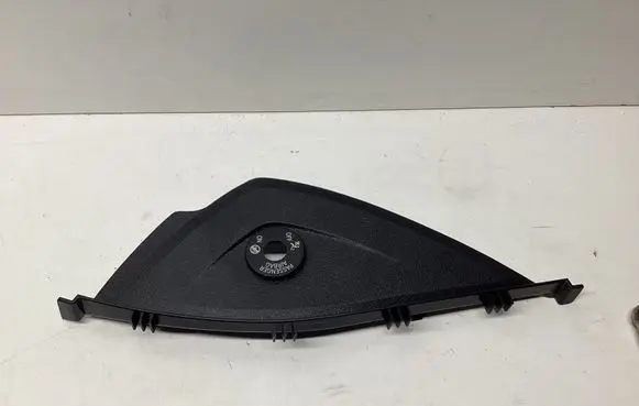 BMW 4 F32 F33 Dashboard side end trim 17397510