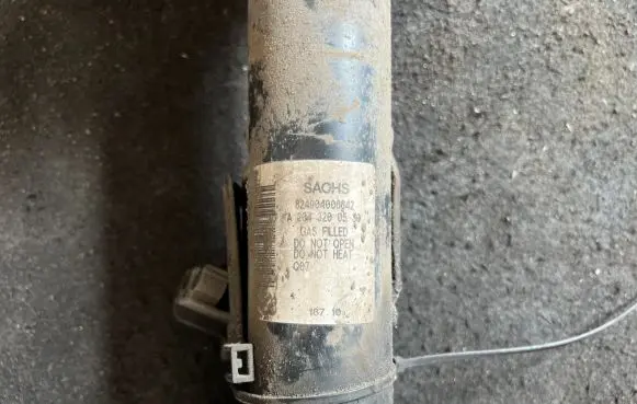 Mercedes-Benz C W204 Front shock absorber with coil spring A2043200530