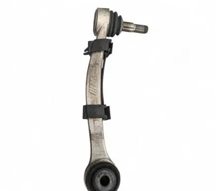 Rear control arm