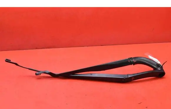 Hyundai Kona I Front wiper blade arm 