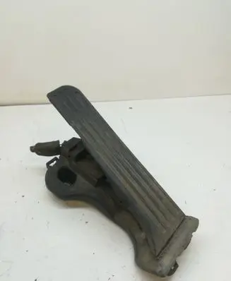 Skoda Octavia Mk2 (1Z) Accelerator throttle pedal 1K1721503AC