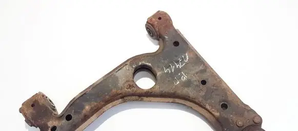 Opel Zafira A Front lower control arm/wishbone