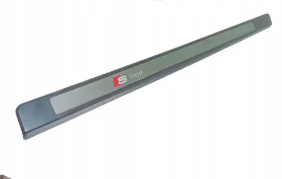 Audi A3 S3 8P Front sill trim cover