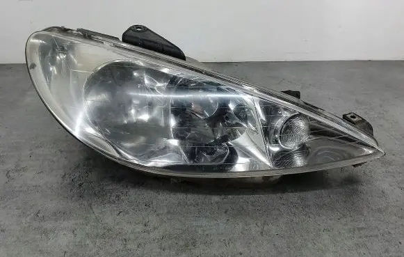 Peugeot 206 Headlight/headlamp 962866678089001770