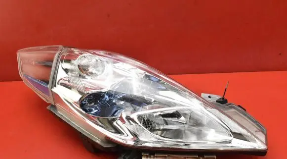Nissan Leaf I (ZE0) Headlight/headlamp 26010-3NL5A